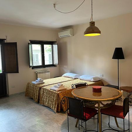 Bocca'S Apartment 8 Florence Exterior photo